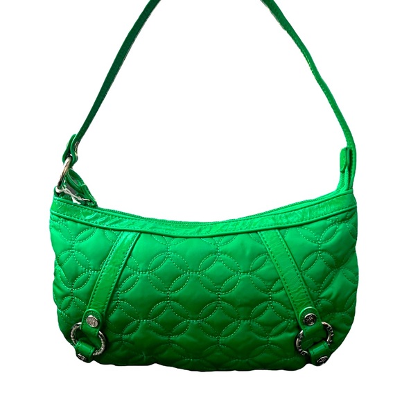 GUC Vera Bradley Carlyle - Picture 1 of 6